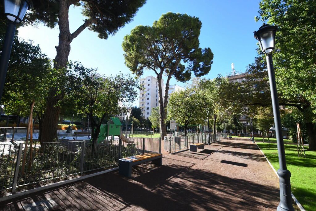 Πάτρα: Πλύσιμο μαρμάρων και πεζοδρομίων για τις τελετές της 28ης Οκτωβρίου ΦΩΤΟ 12 Πάτρα: Πλύσιμο μαρμάρων και πεζοδρομίων για τις τελετές της 28ης Οκτωβρίου ΦΩΤΟ