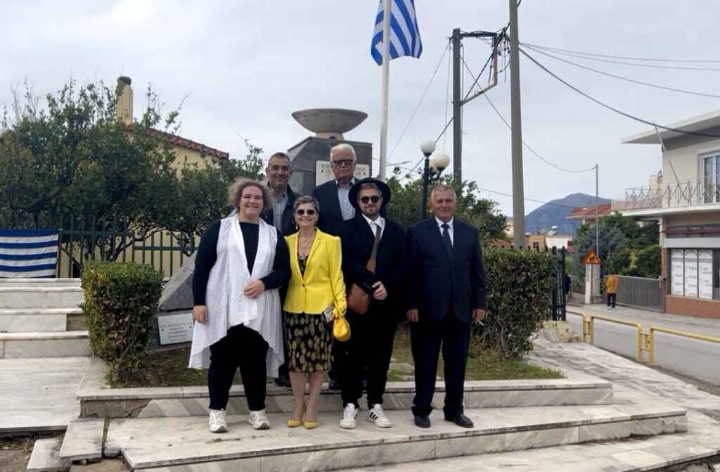 Ο εορτασμός της 28ης Οκτωβρίου στα Αραχωβίτικα ΦΩΤΟ