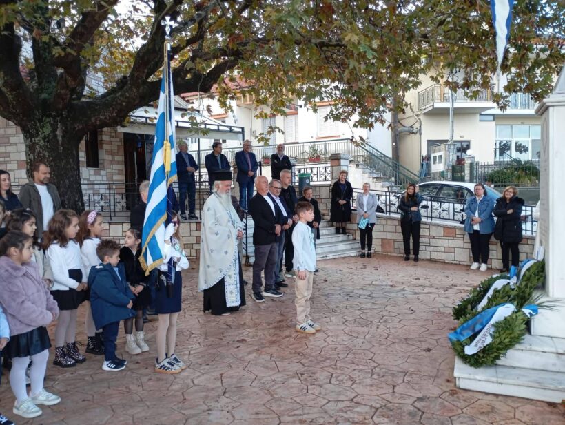 Απότιση φόρου τιμής στους Ήρωες του ’40 στα Σελλά ΦΩΤΟ 4 Απότιση φόρου τιμής στους Ήρωες του ’40 στα Σελλά ΦΩΤΟ