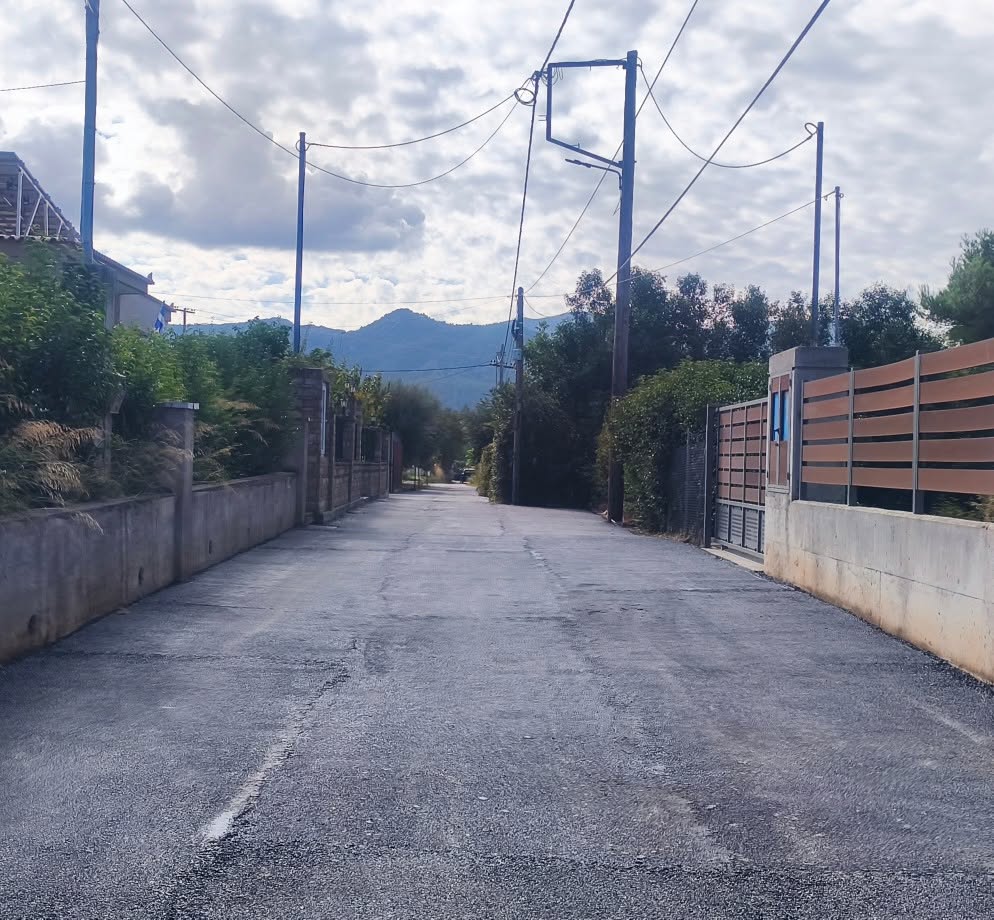 Ρωμανός: Επεσε άσφαλτος με σημαντική βελτίωση της καθημερινότητας ΦΩΤΟ
