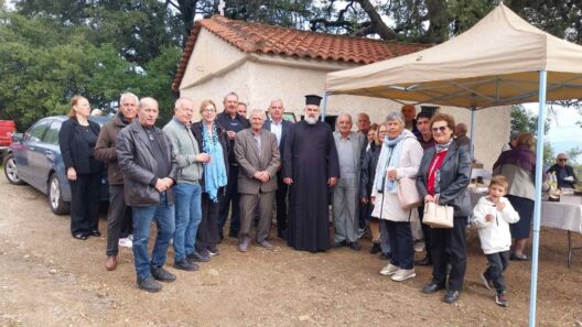 Επαναλειτουργία στο Ιστορικό Εκκλησάκι του Αγίου Δημητρίου Ποροβίτσας ΦΩΤΟ 14 Επαναλειτουργία στο Ιστορικό Εκκλησάκι του Αγίου Δημητρίου Ποροβίτσας ΦΩΤΟ