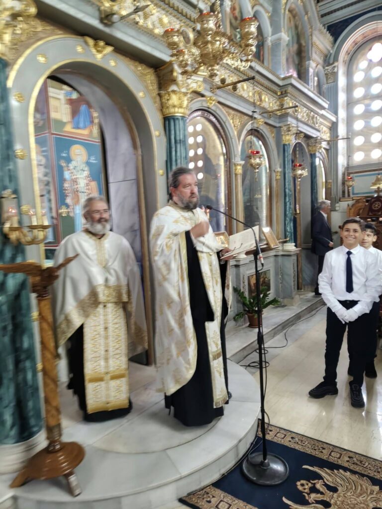 Παρέλαση και κατάθεση στεφάνων από την «Ένωση Τέμενης» ΒΙΝΤΕΟ-ΦΩΤΟ