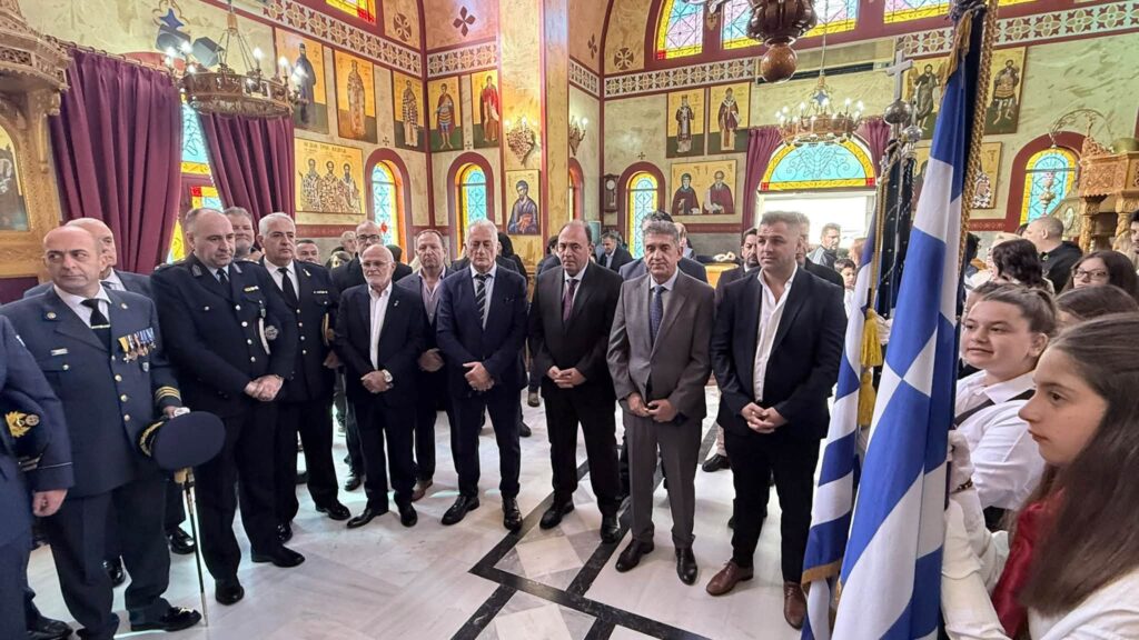 Ο Ανδρέας Φίλιας στην Κάτω Αχαΐα για την Επέτειο της 28ης Οκτωβρίου ΦΩΤΟ