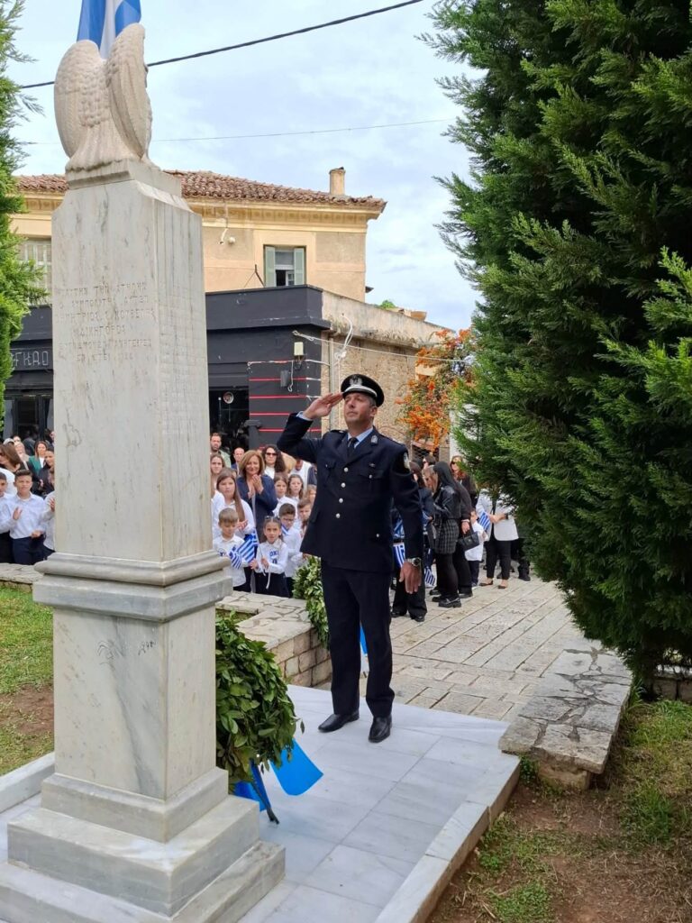 Λαμπρός εορτασμός της 28ης Οκτωβρίου στην Ακράτα ΦΩΤΟ