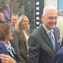 Στην Πάτρα ο Φωκίωνας Ζαΐμης για την 28η Οκτωβρίου ΦΩΤΟ 1 Στην Πάτρα ο Φωκίωνας Ζαΐμης για την 28η Οκτωβρίου ΦΩΤΟ