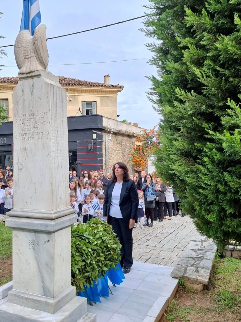 Λαμπρός εορτασμός της 28ης Οκτωβρίου στην Ακράτα ΦΩΤΟ