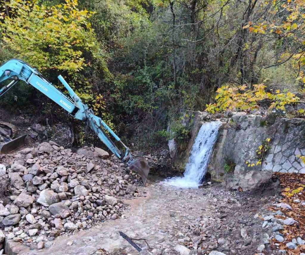 Σούλι: Η Πολιτική Προστασία σε πρόληψη φυσικής καταστροφής στον ορεινό όγκο του Παναχαϊκού ΦΩΤΟ