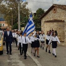 Δημαρχική παρέλαση με κατάθεση στεφάνων από την Ένωση Τέμνης