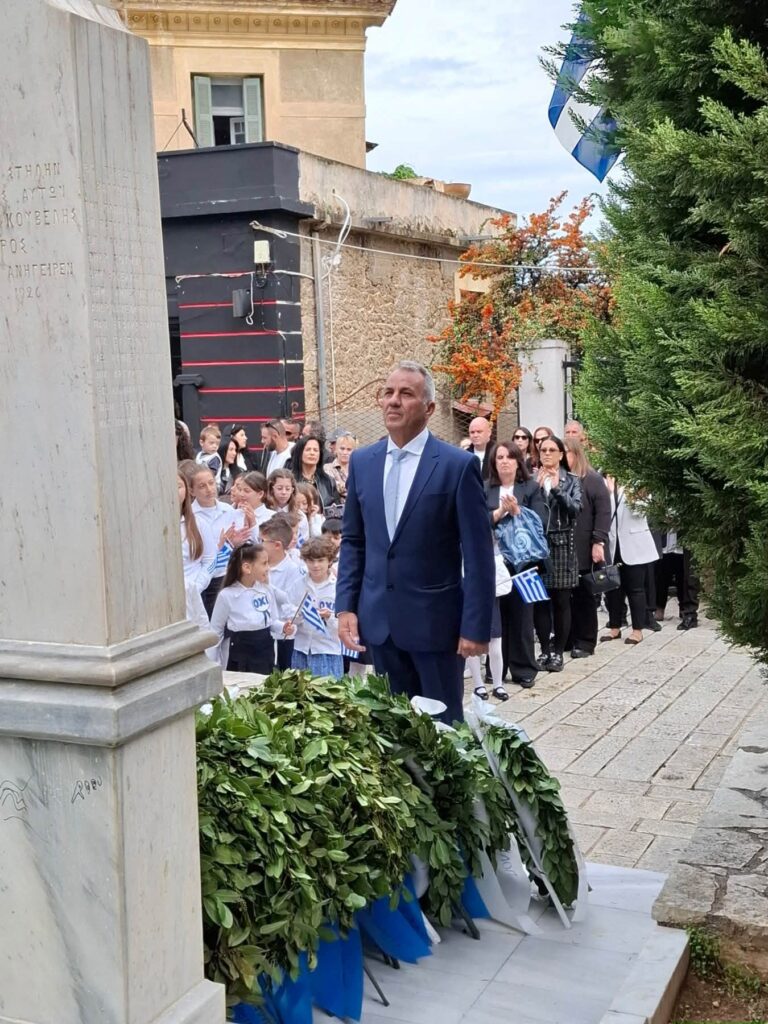 Λαμπρός εορτασμός της 28ης Οκτωβρίου στην Ακράτα ΦΩΤΟ