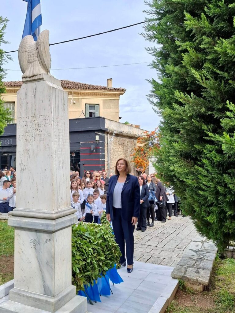 Λαμπρός εορτασμός της 28ης Οκτωβρίου στην Ακράτα ΦΩΤΟ