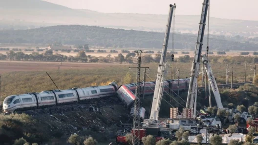 Ισπανία: Δεν παραιτείται ο υπουργός Μεταφορών μετά το νέο δυστύχημα 13 Ισπανία: Δεν παραιτείται ο υπουργός Μεταφορών μετά το νέο δυστύχημα