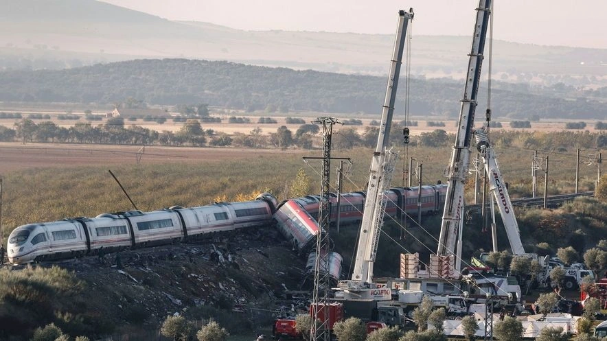 Ισπανία: Δεν παραιτείται ο υπουργός Μεταφορών μετά το νέο δυστύχημα