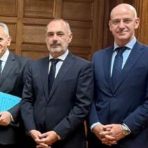 Αχαΐα: Το πόρισμα της Βουλής για τον Πρωτογενή τομέα παρουσίασε ο Κατσανιώτης ΦΩΤΟ 2 Αχαΐα: Το πόρισμα της Βουλής για τον Πρωτογενή τομέα παρουσίασε ο Κατσανιώτης ΦΩΤΟ