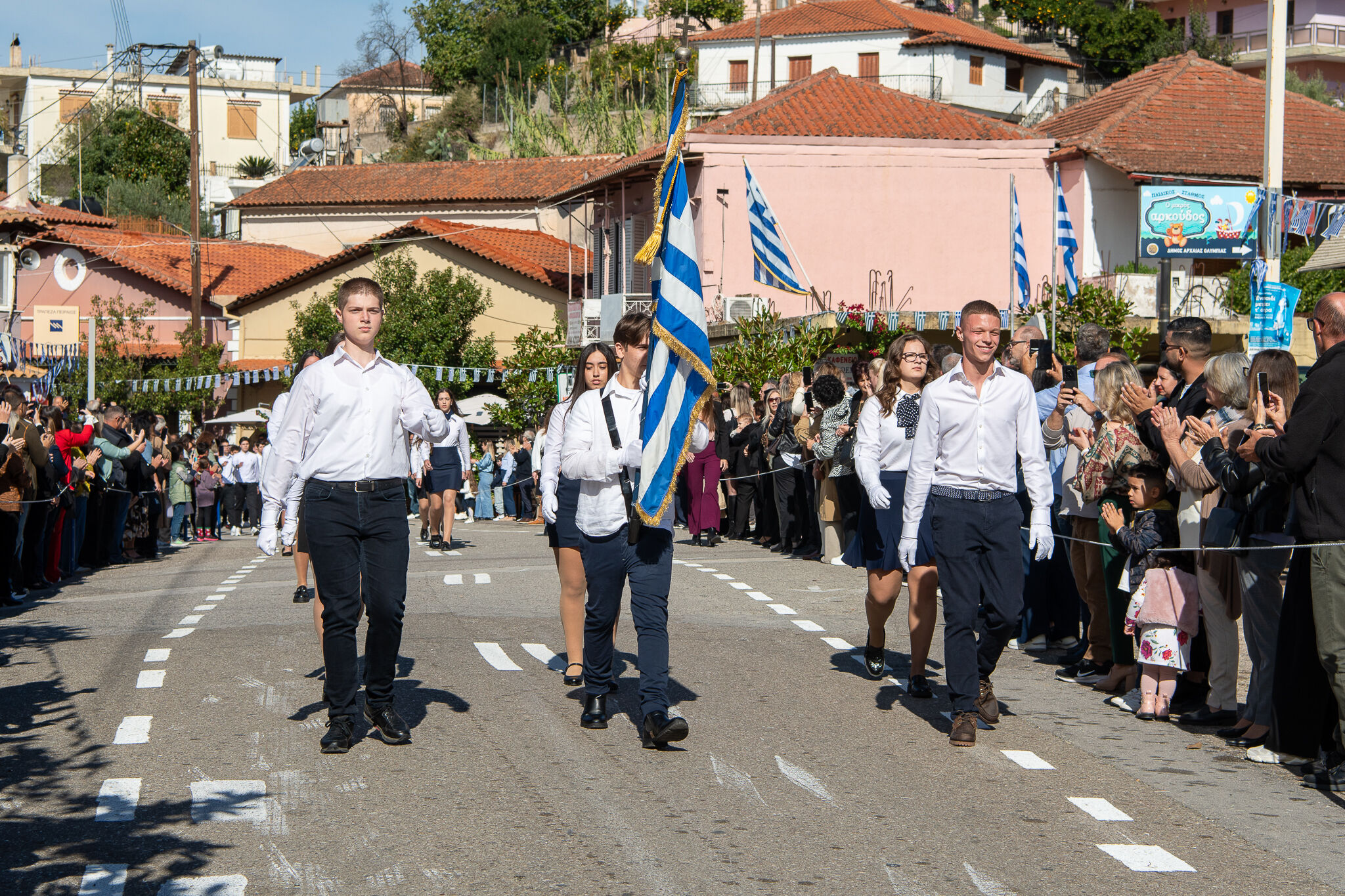 Αρχαία Ολυμπία: Μαθητική παρέλαση και εκδηλώσεις μνήμης ΦΩΤΟ 26 Αρχαία Ολυμπία: Μαθητική παρέλαση και εκδηλώσεις μνήμης ΦΩΤΟ