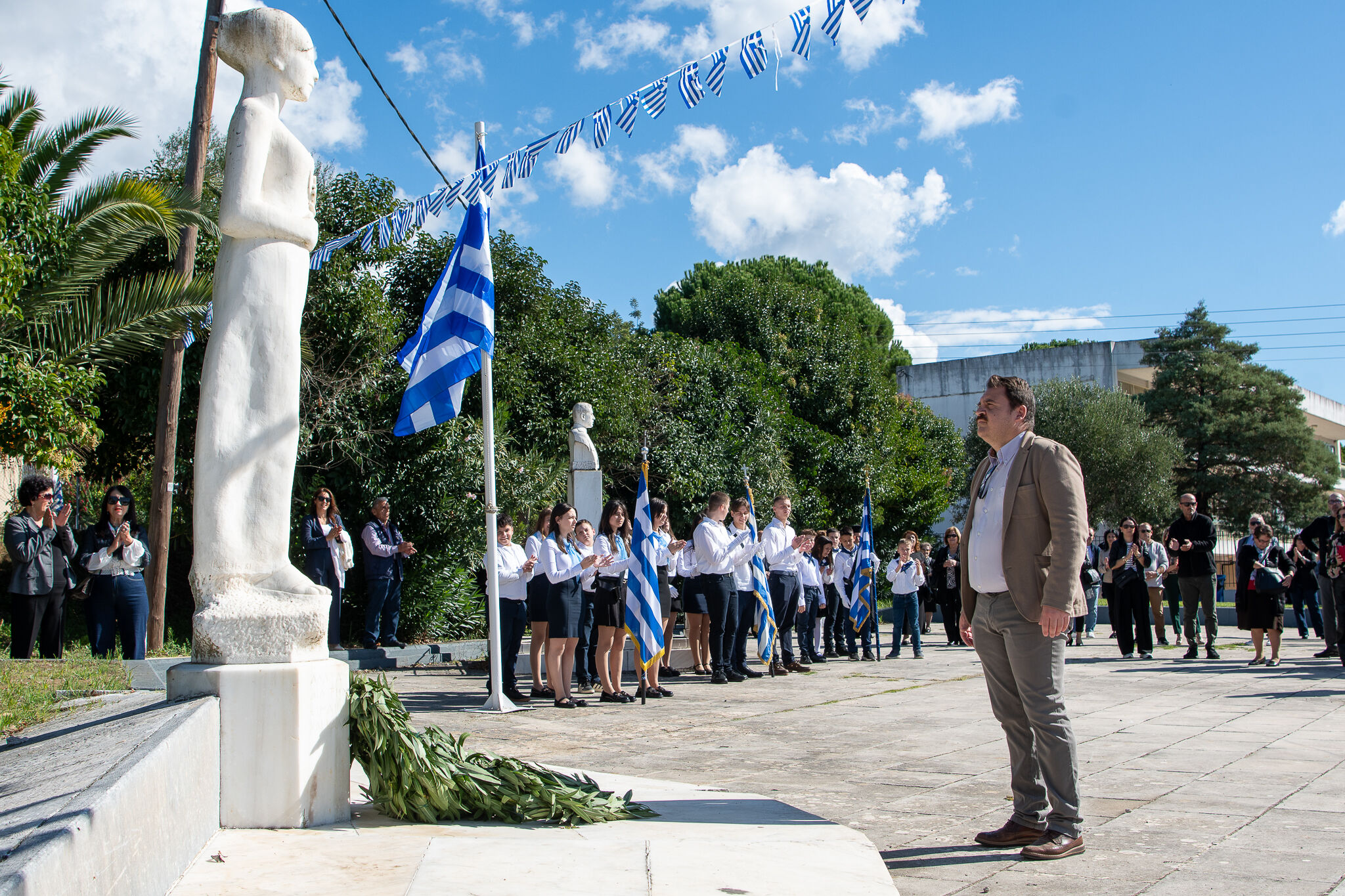 Αρχαία Ολυμπία: Μαθητική παρέλαση και εκδηλώσεις μνήμης ΦΩΤΟ