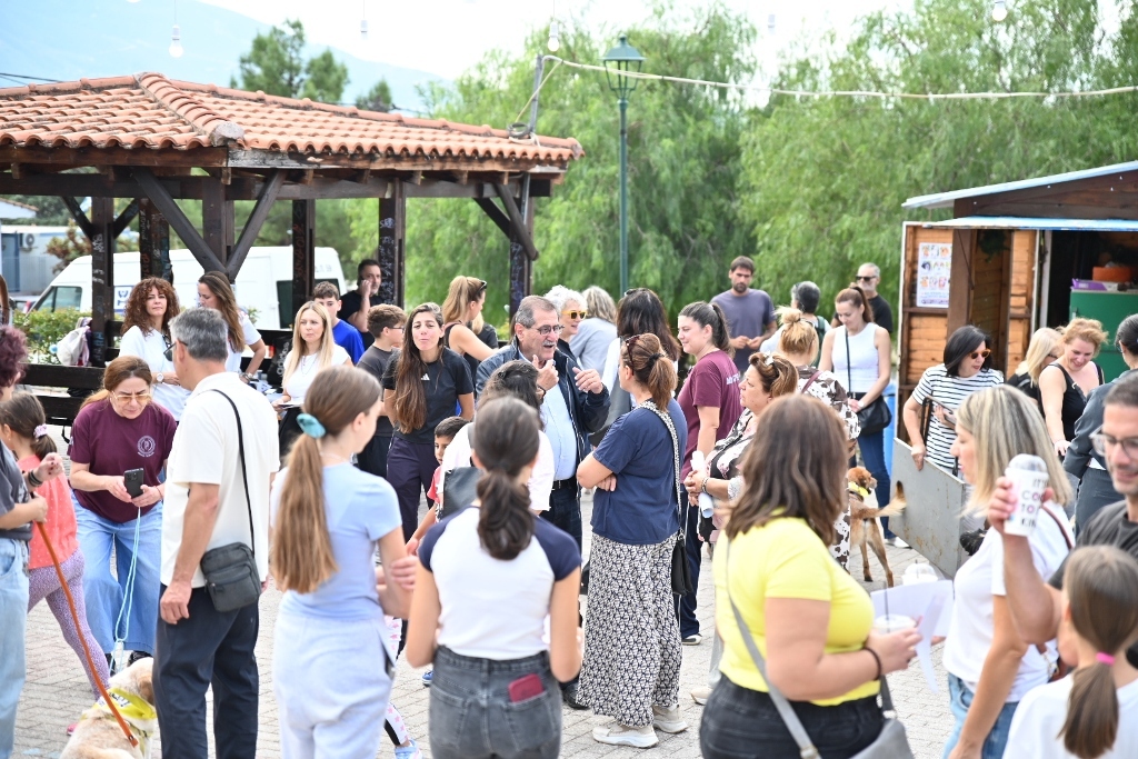 Πάτρα: Η εκδήλωση του Δήμου Πατρέων για την προστασία και την υιοθεσία των ζώων ΦΩΤΟ