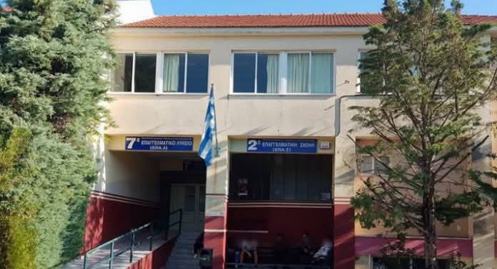 Πάτρα: Αυτοψία και αποκατάσταση ζημιών στο 7ο ΕΠΑΛ στο Κουκούλι