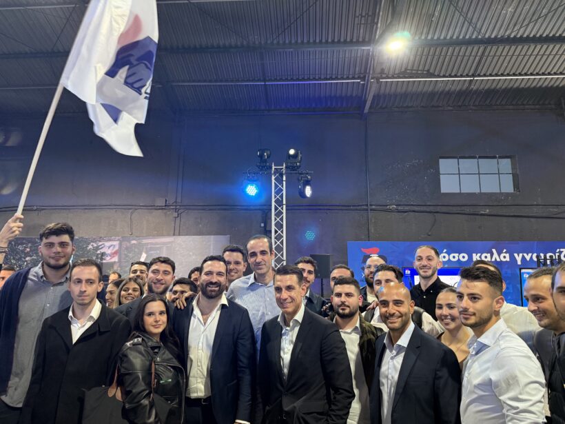 Η θερμή υποδοχή στον Γρηγόρη Δημητριάδη στην εκδήλωση για τα 52 χρόνια της ΝΔ ΦΩΤΟ 4 Η θερμή υποδοχή στον Γρηγόρη Δημητριάδη στην εκδήλωση για τα 52 χρόνια της ΝΔ ΦΩΤΟ