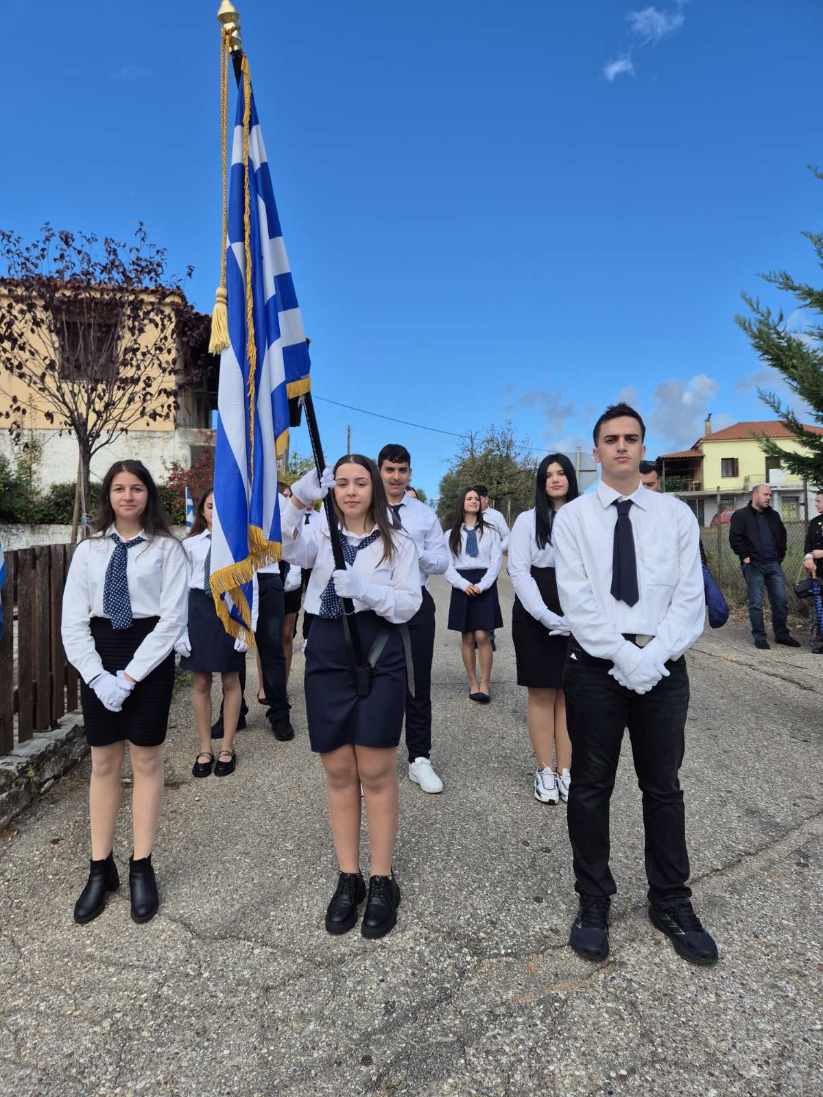 Αρχαία Ολυμπία: Μαθητική παρέλαση και εκδηλώσεις μνήμης ΦΩΤΟ 10 Αρχαία Ολυμπία: Μαθητική παρέλαση και εκδηλώσεις μνήμης ΦΩΤΟ