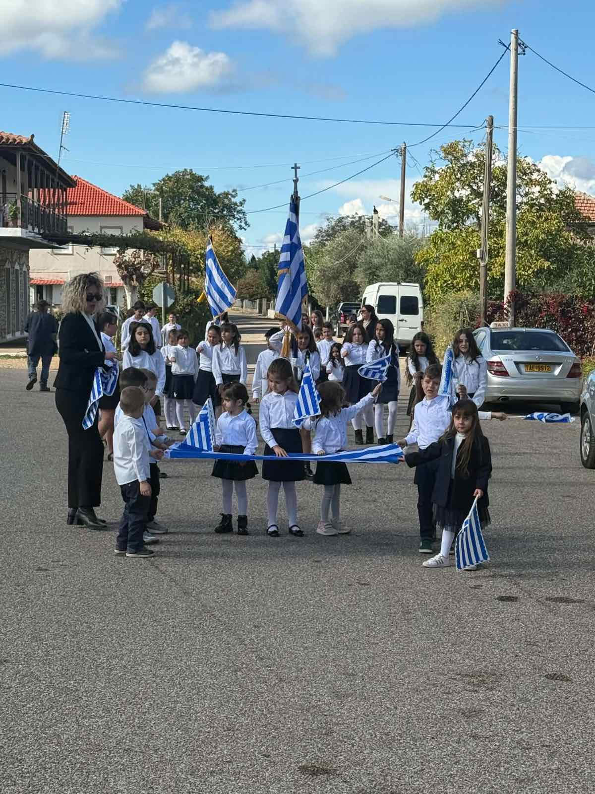 Αρχαία Ολυμπία: Μαθητική παρέλαση και εκδηλώσεις μνήμης ΦΩΤΟ 6 Αρχαία Ολυμπία: Μαθητική παρέλαση και εκδηλώσεις μνήμης ΦΩΤΟ