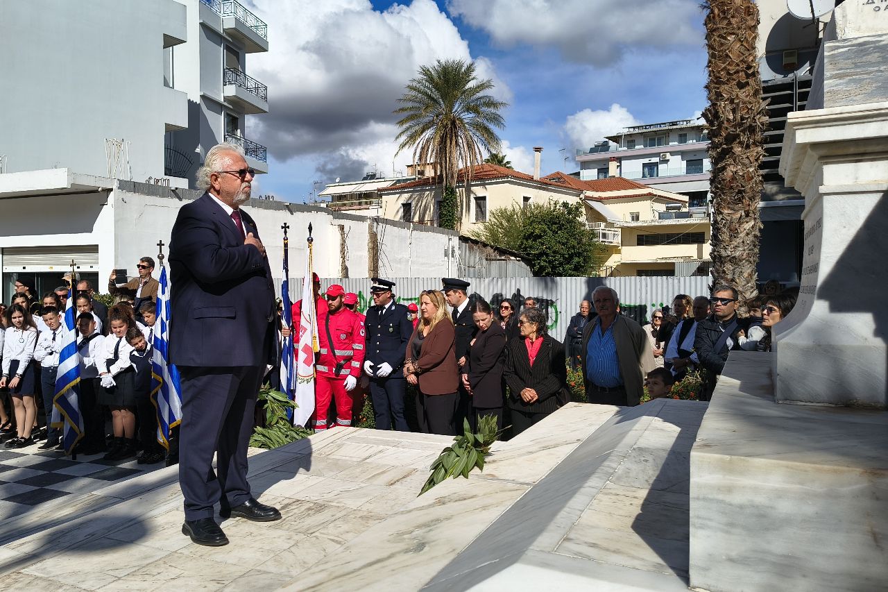 Δήμος Ήλιδας: Πλήθος κόσμου στην παρέλαση για την Εθνική Επέτειο ΦΩΤΟ 5 Δήμος Ήλιδας: Πλήθος κόσμου στην παρέλαση για την Εθνική Επέτειο ΦΩΤΟ