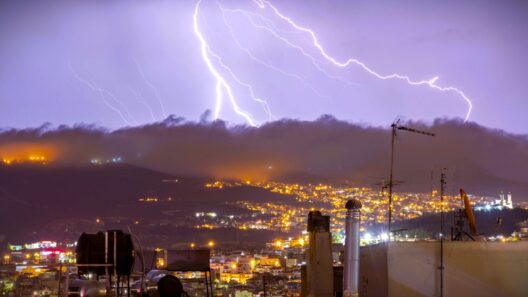 Αχαΐα: Επιδείνωση του καιρού τις επόμενες ώρες - Σε επιφυλακή Δήμοι και Περιφέρεια