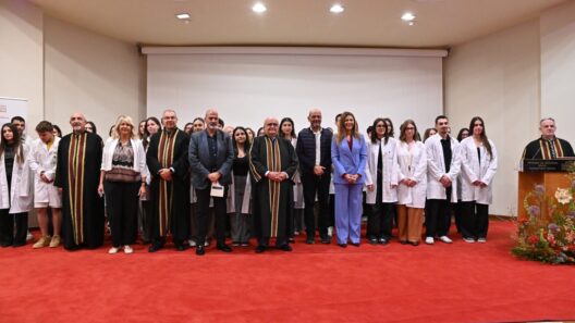 Πάτρα: Η Σοφία Ζαχαράκη υποδέχθηκε τους διεθνείς φοιτητές στην Αγγλόφωνη Ιατρική του Πανεπιστημίου 12 Πάτρα: Η Σοφία Ζαχαράκη υποδέχθηκε τους διεθνείς φοιτητές στην Αγγλόφωνη Ιατρική του Πανεπιστημίου
