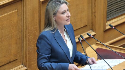 Δυτική Αχαΐα: Στον Υπουργό Αγροτικής Ανάπτυξης τα αιτήματα του Αγροκτηνοτροφικού Συλλόγου 13 Ο Υπουργός Αγροτικής Ανάπτυξης συναντάται με εκπροσώπους του Συλλ…