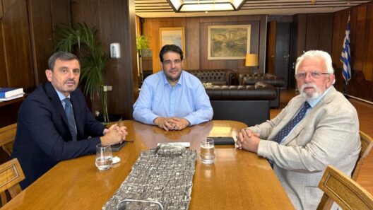 Ήλιδα: Συνάντηση του Δημάρχου με τον Υπουργό Εσωτερικών, Θ. Λιβάνιο