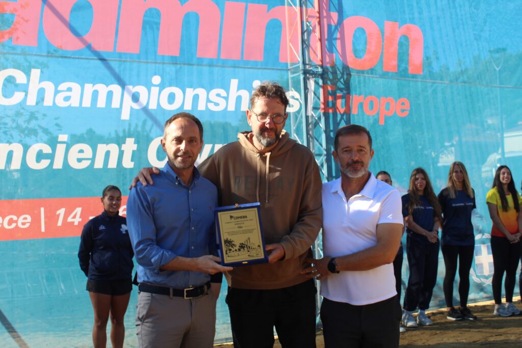 Τρόπαιο χρυσής προώτιας της Ελλάδας στο AirBadminton στην Αρχαία Ολυμπία