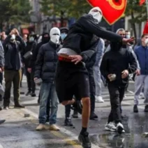 Αλβανία: Εξαπλώνονται σε όλη τη χώρα οι μαθητικές διαδηλώσεις 1 Αλβανία: Εξαπλώνονται σε όλη τη χώρα οι μαθητικές διαδηλώσεις