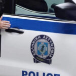 Πάτρα: Με κλοπές και οπλοκατοχή γυρνούσαν ελεύθεροι τρεις άνδρες και μία γυναίκα