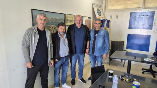 Αχαΐα: Το ΚΚΕ με λιμενικούς και στρατιωτικούς ΦΩΤΟ 14 Αχαΐα: Το ΚΚΕ με λιμενικούς και στρατιωτικούς ΦΩΤΟ