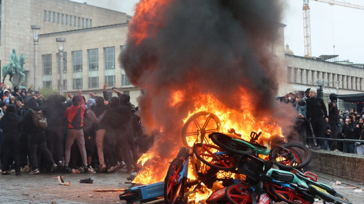 Επεισόδια στις διαδηλώσεις εργατικών συνδικάτων στις Βρυξέλλες 12 Επεισόδια στις διαδηλώσεις εργατικών συνδικάτων στις Βρυξέλλες