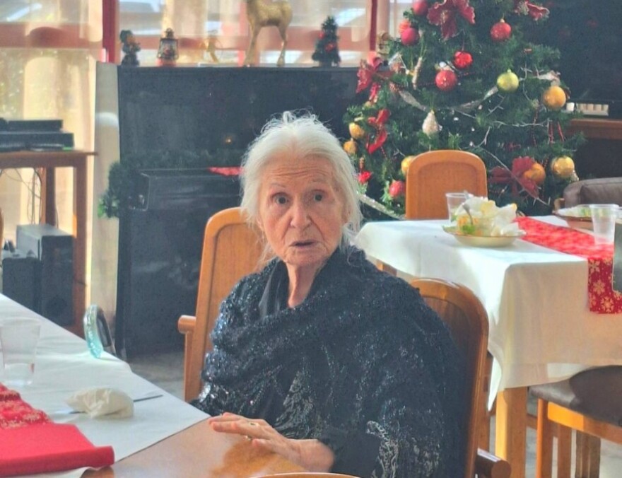 Απεβίωσε η ηθοποιός Μπέτυ Βαλάση - Πού έμενε τα τελευταία χρόνια ΦΩΤΟ - ΒΙΝΤΕΟ 5 Απεβίωσε η ηθοποιός Μπέτυ Βαλάση - Πού έμενε τα τελευταία χρόνια ΦΩΤΟ - ΒΙΝΤΕΟ
