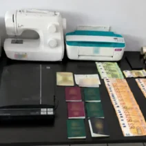 Πλαστογράφημα εντοπιστικής εργασίας πλαστογράφησης ταξιδιωτικών…