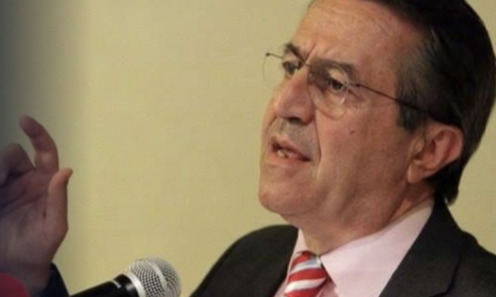 «Τα κειμήλια της Μακεδονίας δεν ανήκουν σε μια κυβέρνηση για να τα διαθέτει κατά το δοκούν»