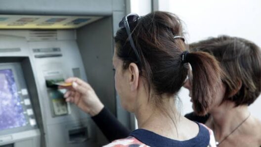 Γραφικό που δείχνει αριθμό των πληρωμένων από e-ΕΦΚΑ και ΔΥΠΑ έως 23 …