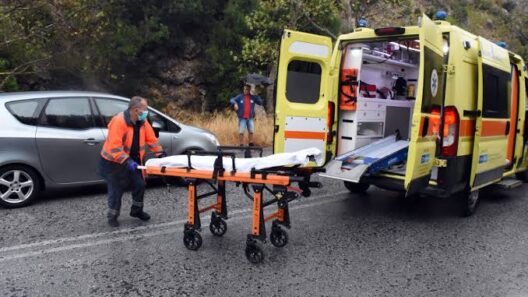 Τραγική σκηνή στην Κέρκυρα με νεκρό άλογο μετά από πτώση
