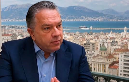 «Αγνοούνται τα κοινωνικά αντανακλαστικά στον Δήμο Πατρέων»