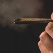 Πάτρα: Συνελήφθησαν τρία άτομα για κατοχή ναρκωτικών ουσιών 2 Δύο άτομα σε συνελφήθηση για κατάχρηση ναρκωτικών στην Πάτρα