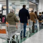 Κυβέρνηση: Στο τραπέζι σχέδιο πρόσθετων μέτρων για την ακρίβεια