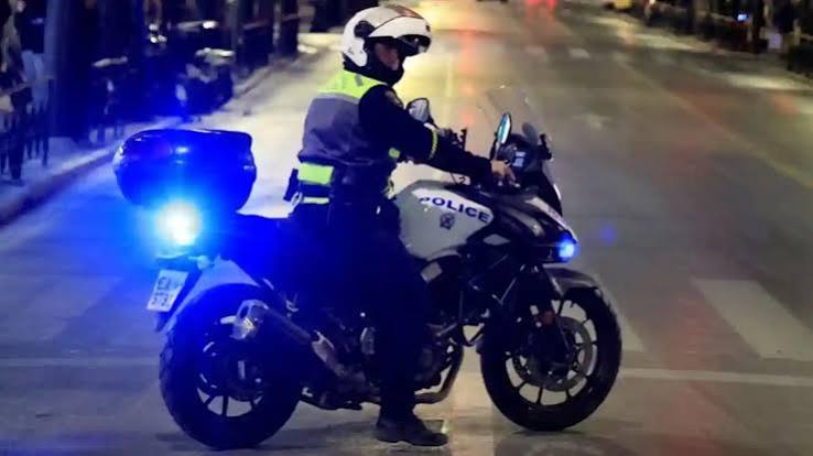 Πάτρα: Οδηγός αυτοκινήτου ενεπλάκη σε τροχαία και εγκατέλειψε
