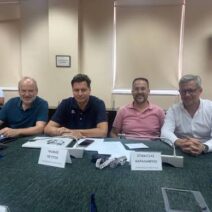Πέτρος Σώμα μιλάει σε συγκέντρωση της Παράταξης του Πέτρου Σώμα στ…