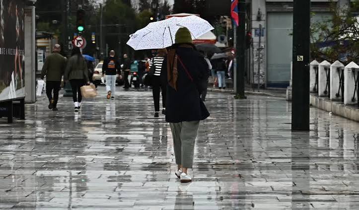 Χάρτης καιρού της Αχαΐας με βροχές, πτώση θερμοκρασίας και επιδείν…