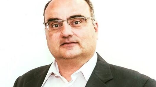 «Τί κάνει η Πάτρα για να κρατήσει τους νέους;» 12 Φωτογραφία της πόλης της Πάτρας