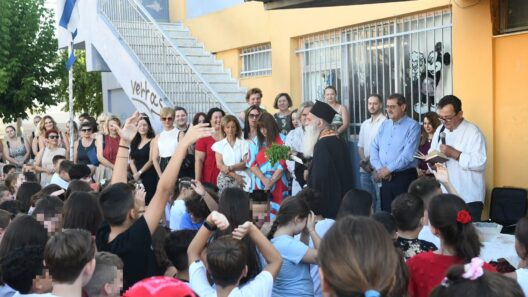 Πάτρα: Μήνυμα των εκπαιδευτικών για την απεργιακή κινητοποίηση της Τετάρτης 15 Πάτρα: Μήνυμα των εκπαιδευτικών για την απεργιακή κινητοποίηση της Τετάρτης