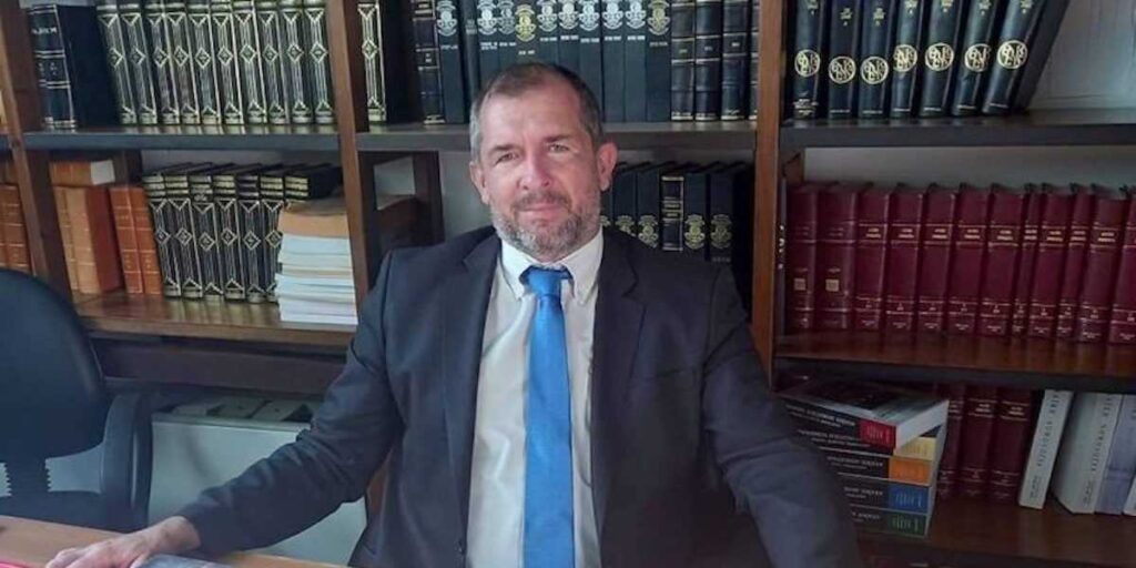 Ζήρια: Δικαιοσύνη και Δικηγόροι Αιγίου ελέγχουν τον Δασάρχη Πατρών - Για εκχέρσωση δάσους και έγκριση ανεμογεννήτριας