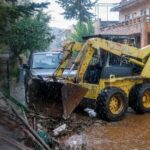 Κρήτη: Στη δίνη του κυκλώνα με απεγκλωβισμούς