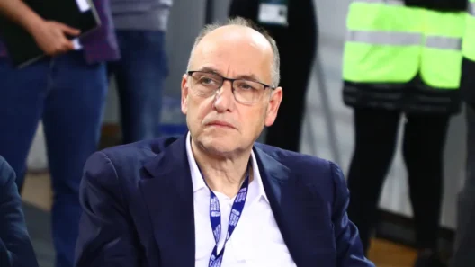 Πάτρα - Σκάνδαλο στο μπάσκετ: Στο «φως» μηνύματα για στημένα - Πληρωμές από τον Λιόλιο και τα πολυτελή ξενοδοχεία 16 Πάτρα - Σκάνδαλο στο μπάσκετ: Στο «φως» μηνύματα για στημένα - Πληρωμές από τον Λιόλιο και τα πολυτελή ξενοδοχεία